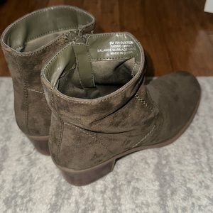 RUFF HEWN ANKLE BOOTS
